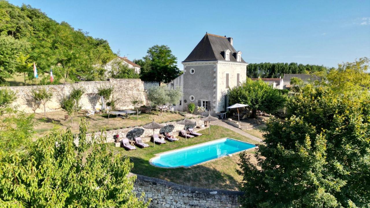 Bed and Breakfast Domaine De Givre Chinon Exterior foto