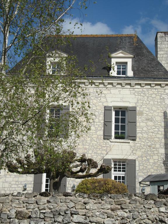 Bed and Breakfast Domaine De Givre Chinon Exterior foto