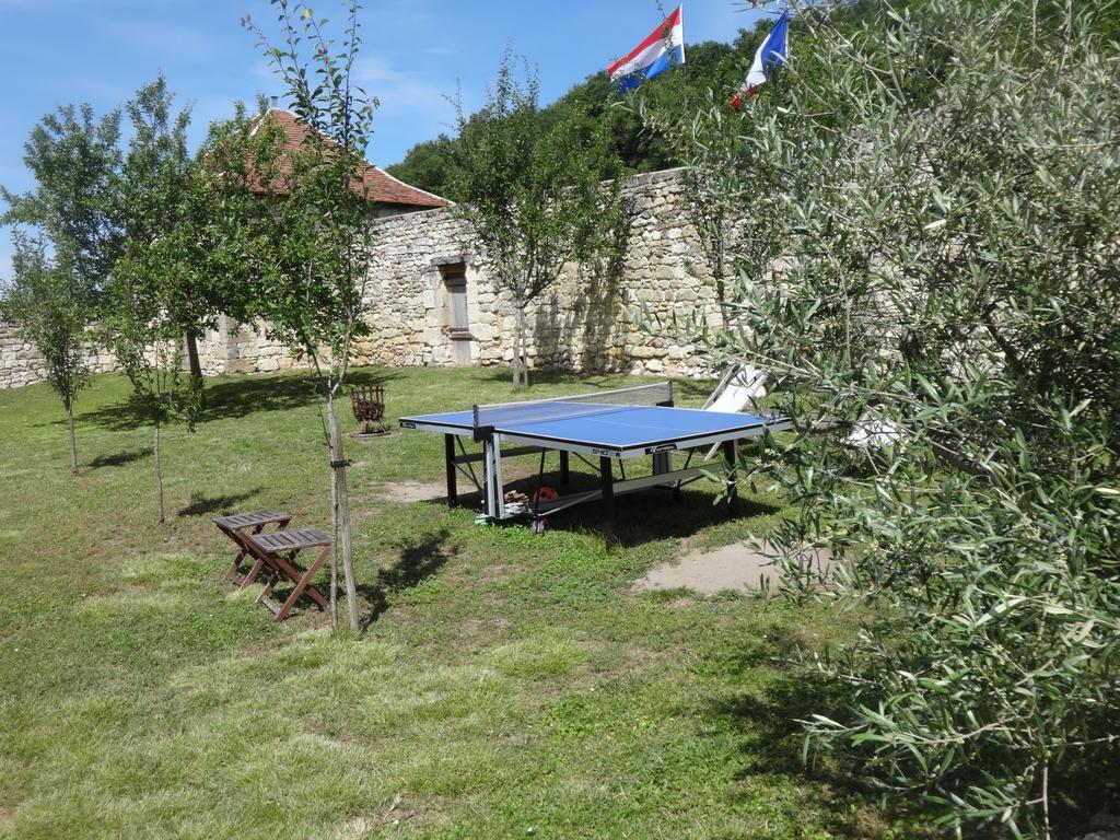 Bed and Breakfast Domaine De Givre Chinon Exterior foto